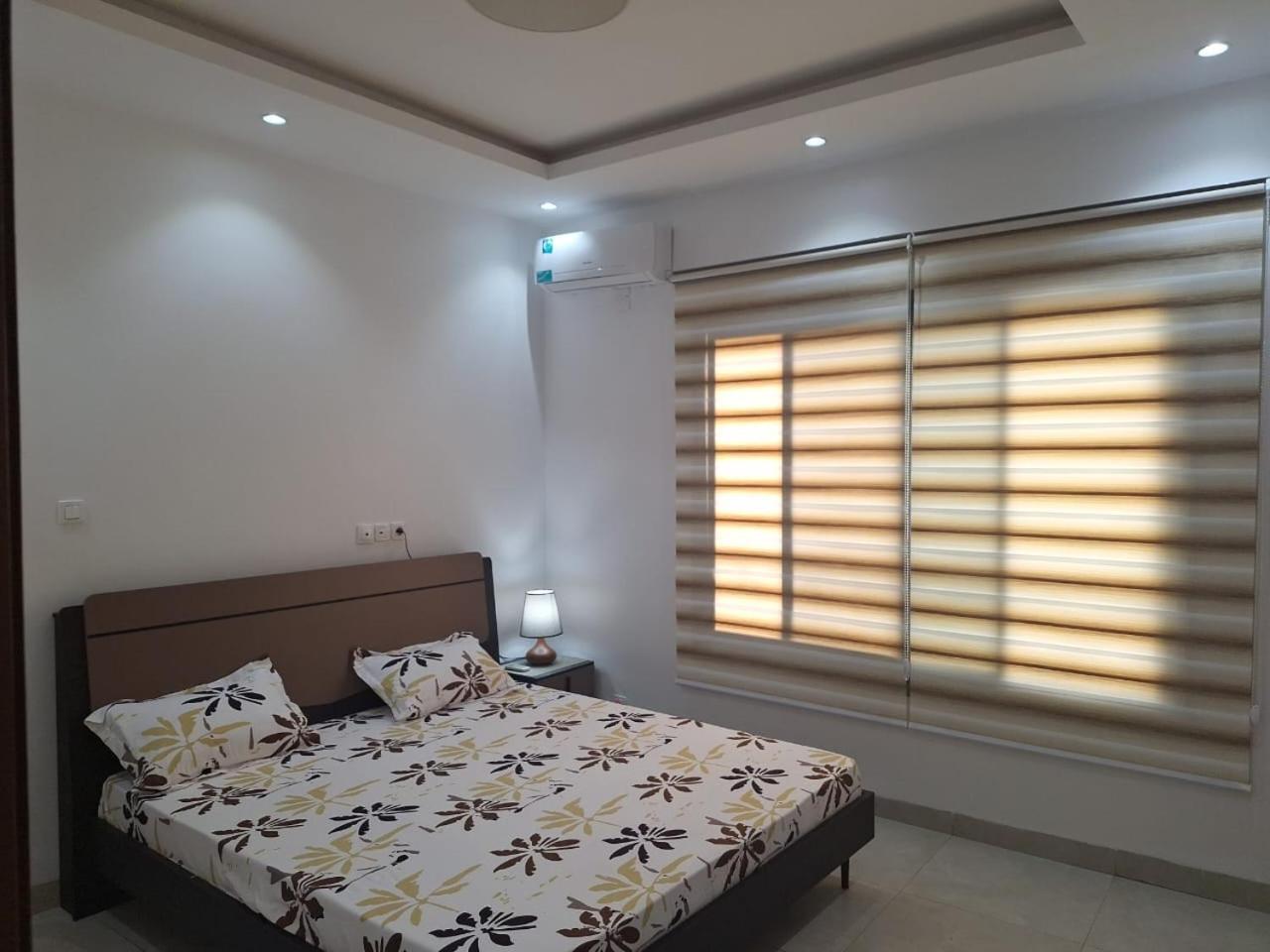 Chez Codou Fann - Point E Guest house *